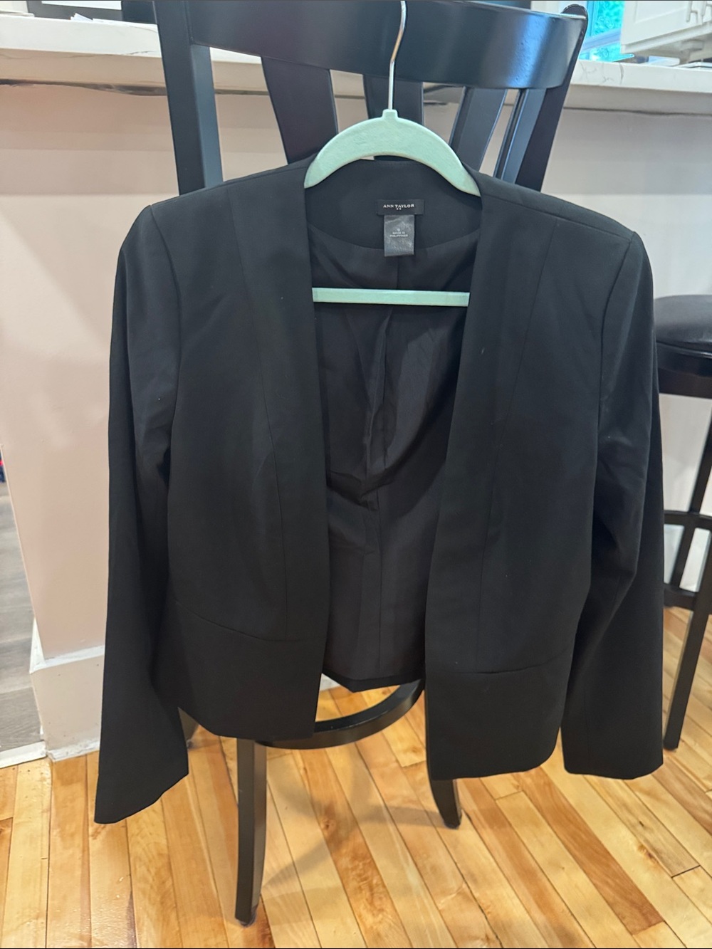 Ann Taylor Black Open-Front Cropped Blazer Jacket